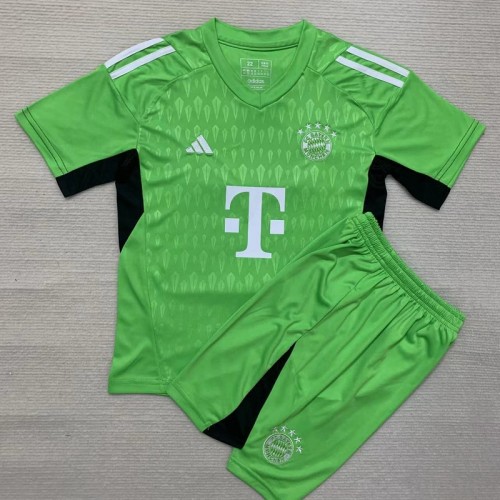 23/24 bayern munich Goalkeeper green kids kit with socks