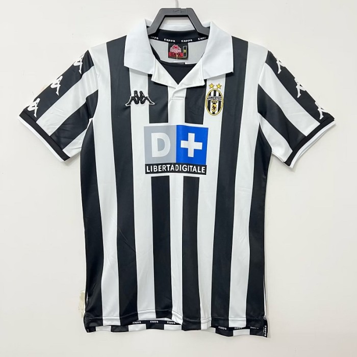 Retro 99/00 Juventus home