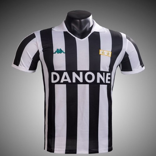 Retro 92/94 Juventus home football Jersey