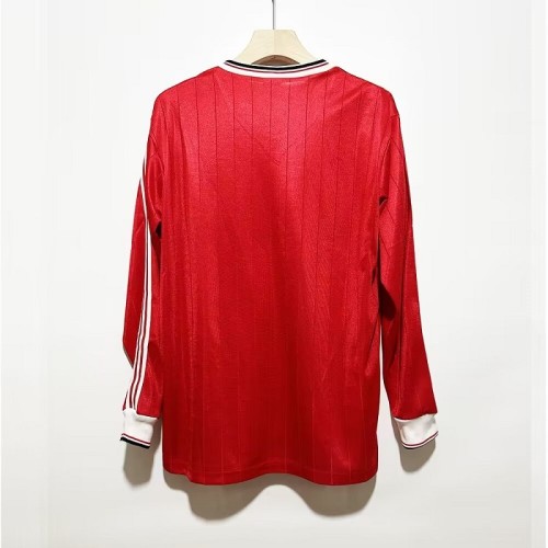 Retro 82\83 Manchester United home Long sleeved