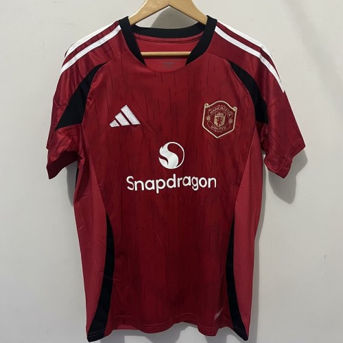 24/25 Manchester United home football jersey