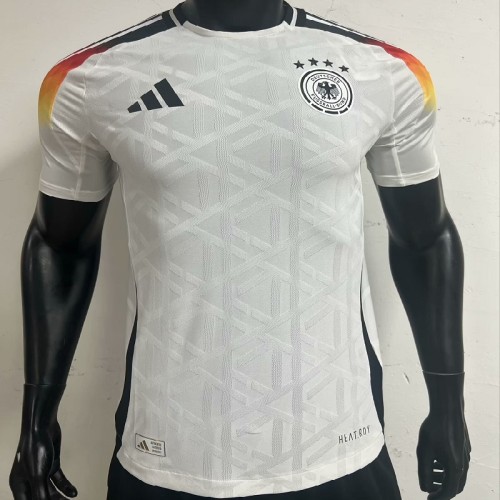 24/25 Germany home Player Version