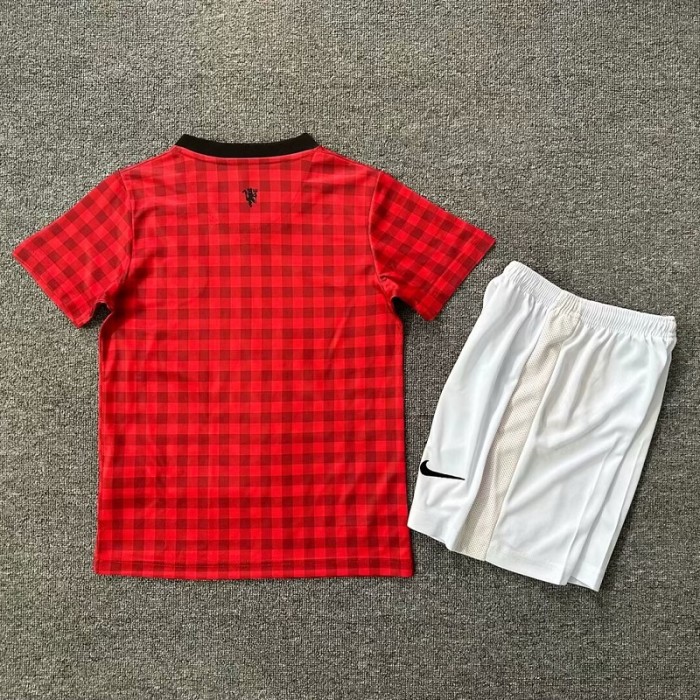 Retro 12/13 Manchester United home kids kit