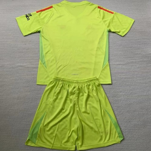 24/25 Arsenal Green goalkeeper  Adult Kit