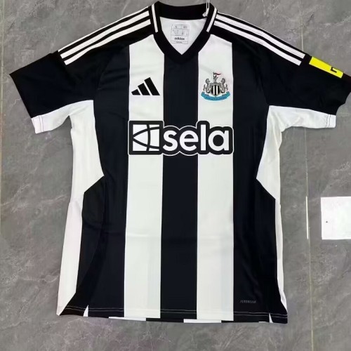 24/25 Newcastle United home football Jersey