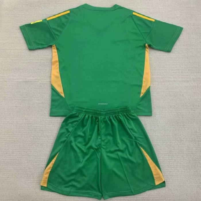 24/25 Newcastle United Green goalkeeper kids kit