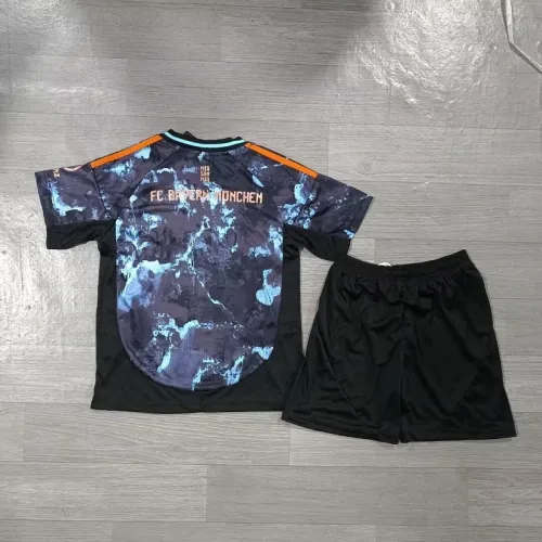 24/25 bayern munich Away kids kit