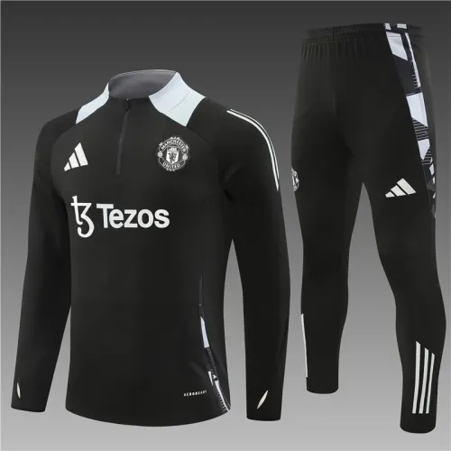 24/25 Manchester United black training suit