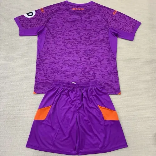 24/25 Wolverhampton Wanderers third kids kit