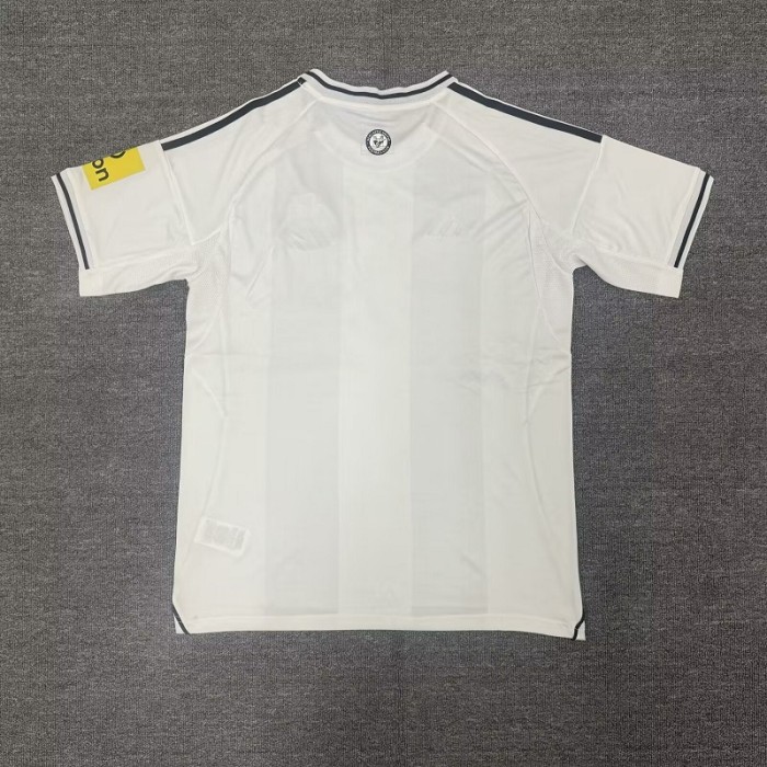 25/26 Newcastle United home football Jersey