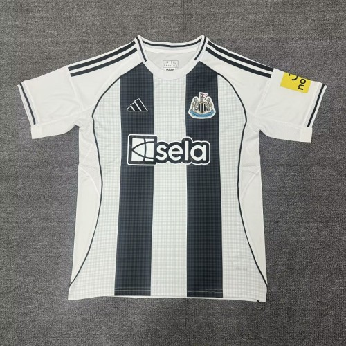 25/26 Newcastle United home football Jersey