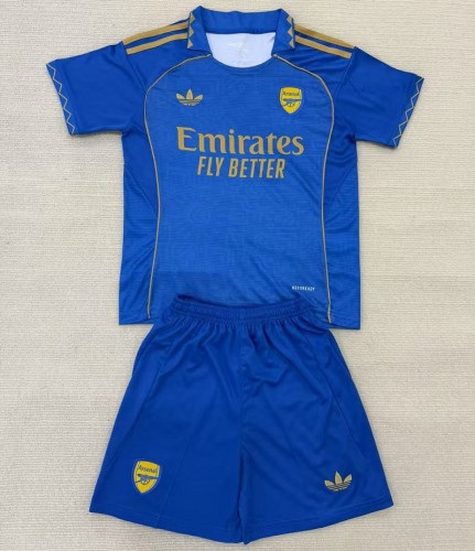 25/26 Arsenal Training Adult Kit