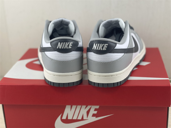 Dunk Low “Light Smoke Grey”