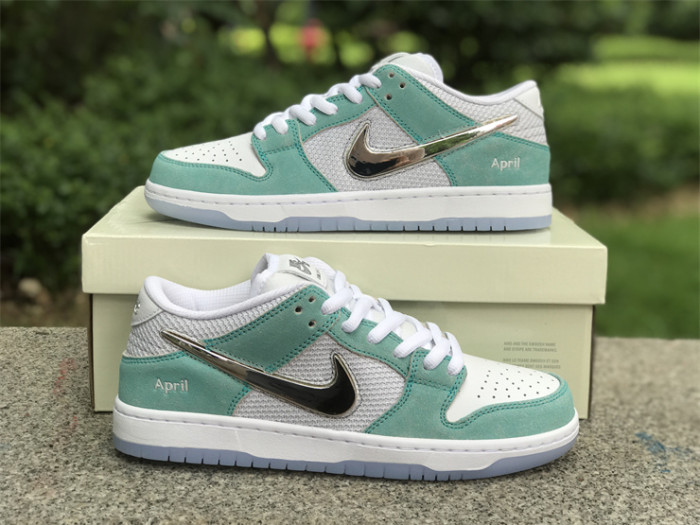 April Skateboards x Dunk SB Low