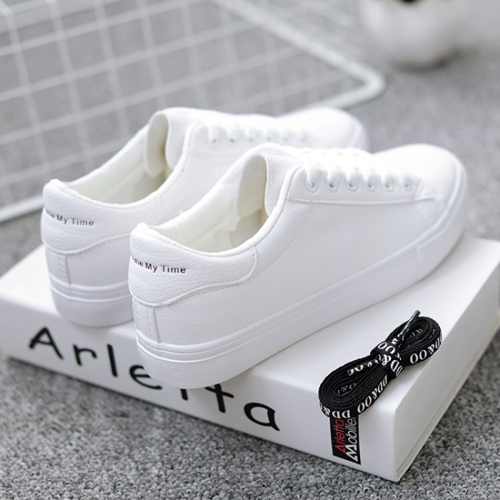 Men Women Low Top Sneakers Casual Trainers Athletic Shoes Unisex 35-40