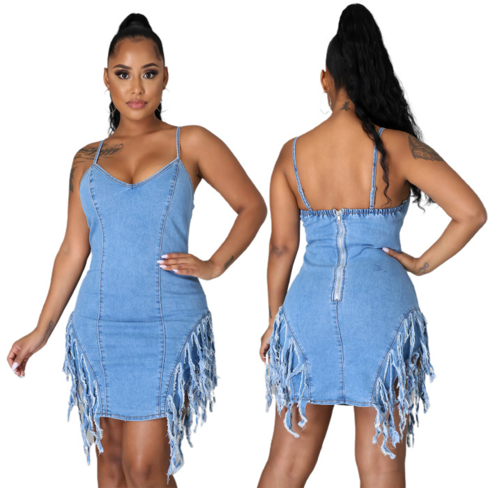 Fashionable open back denim skirt with strap