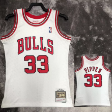 1998 BULLS PIPPEN #33 White Retro Top Quality Hot Pressing NBA Jersey