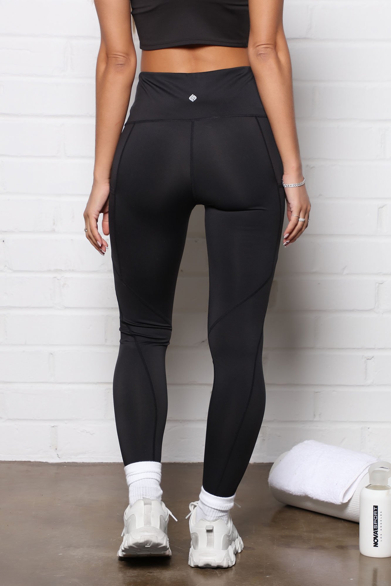 tech pocket leggings