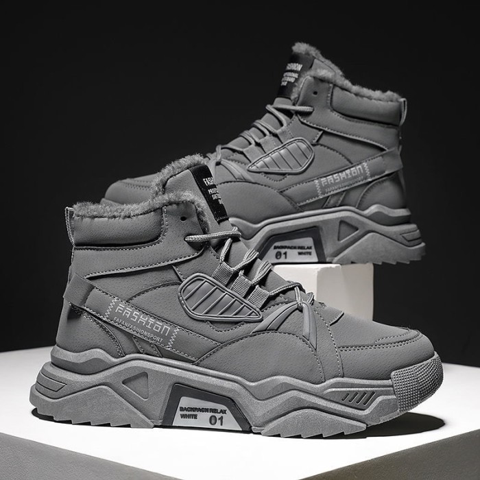 Men's shoes
