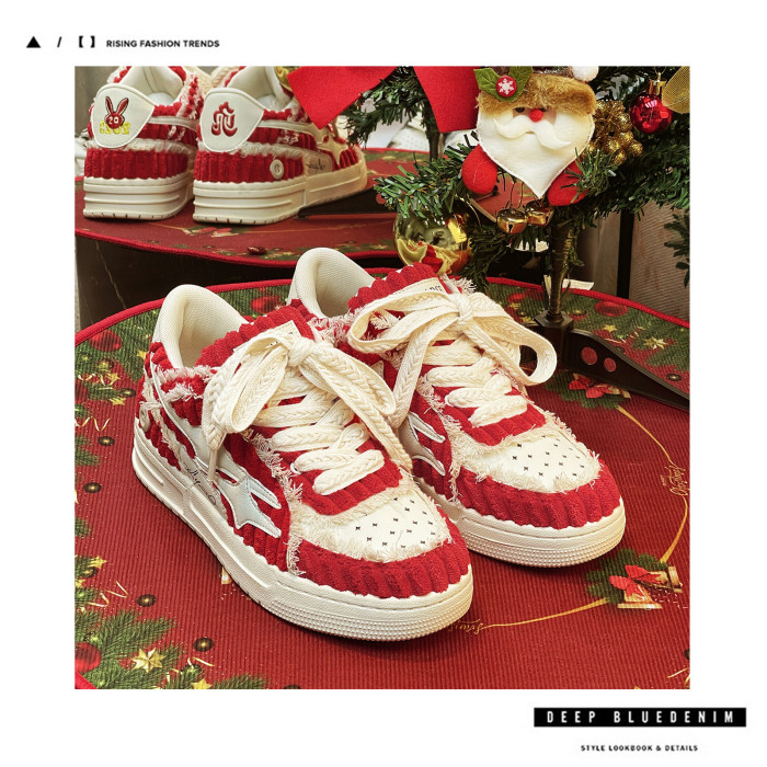 sports shoes