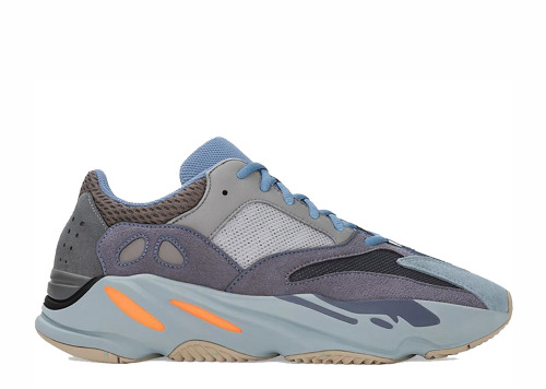 Yeezy Boost 700  Carbon Blue  2020
