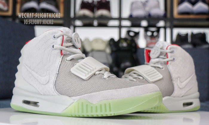 Nike Air Yeezy 2 NRG Wolf Grey/Pure Platinum