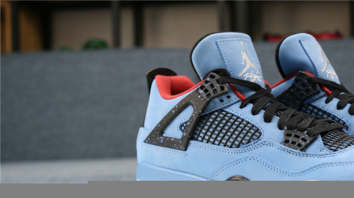 Travis Scott x Air Jordan 4  ( A1)