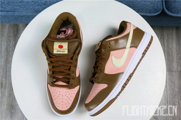 Nike SB Dunk Low Stussy 2005