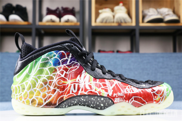 Nike Air Foamposite One Beijing Planet Hoops 2020