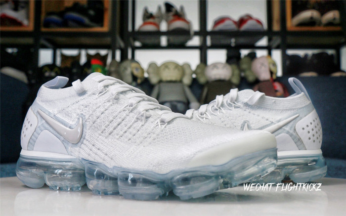 Nike Air VaporMax Flyknit Pure Platinum Grey
