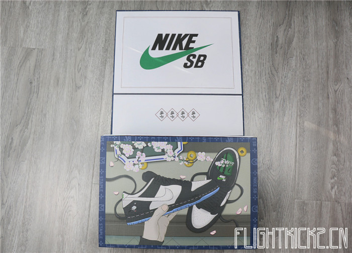 Nike SB Dunk Low Staple Panda Pigeon (Special box)