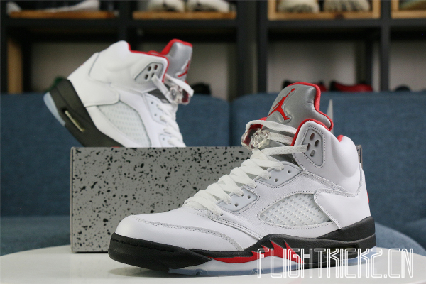Air Jordan 5 Retro  Fire Red  2020