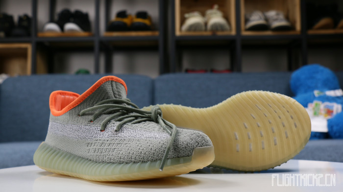 eezy Boost 350 V2 Desert Sage Kid ( A1)