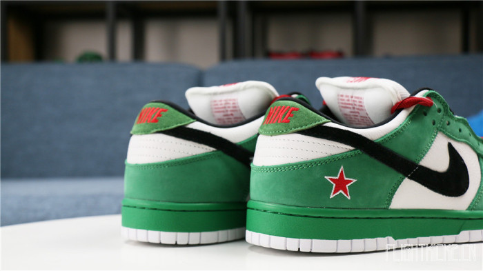 Nike SB Dunk Low Heineken 2020