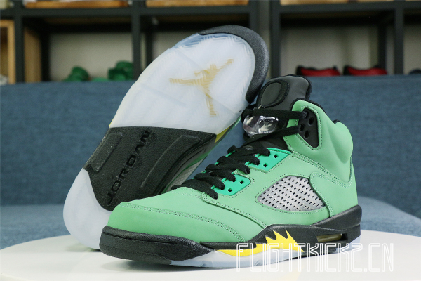 Air Jordan 5 Retro Oregon Ducks