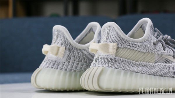 eezy Boost 350 V2 Static Kid NR ( A1)