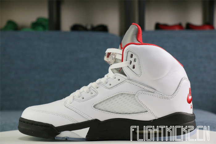 Air Jordan 5 Retro  Fire Red  2020