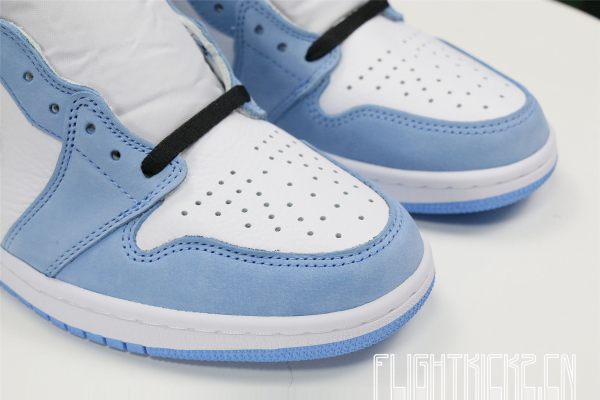 Jordan 1 Retro High White University Blue Black