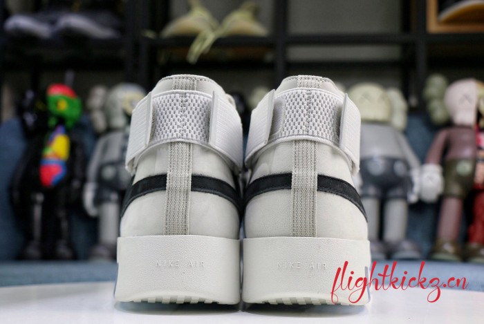Nike Air/Fear Of God 1  Air Raid  Light Bone
