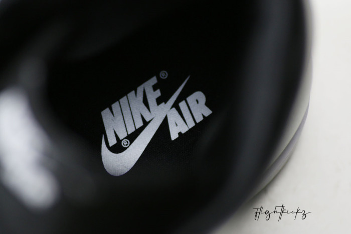 Jordan 1 Retro High Silver Toe (W)