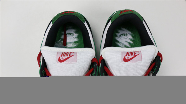 Nike SB Dunk Low Heineken 2020