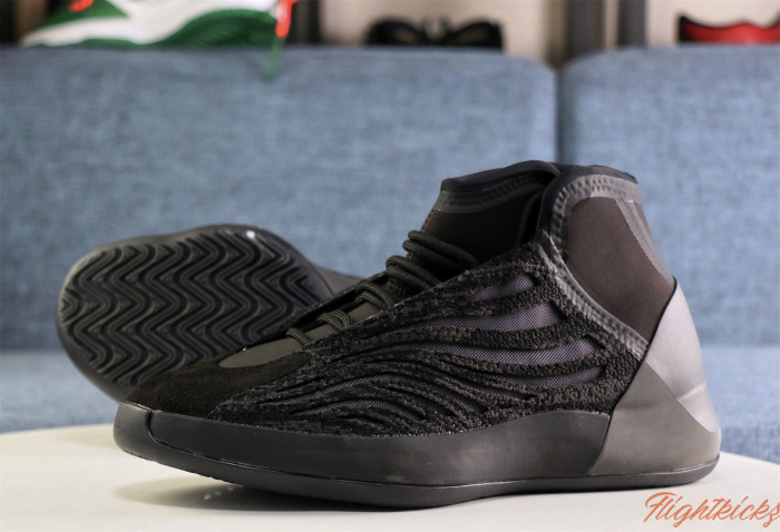 Adidas Yeezy Basketball Quantum Black