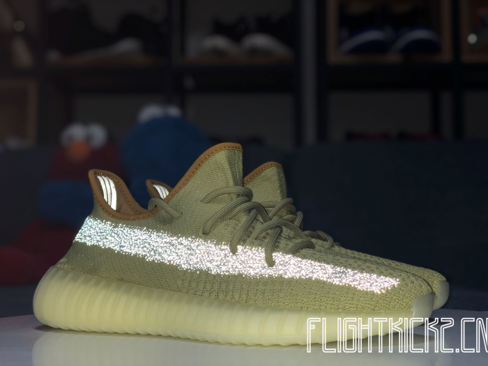 2020 Yeezy 350 V2  Marsh  Reflective Stripe ( A1)