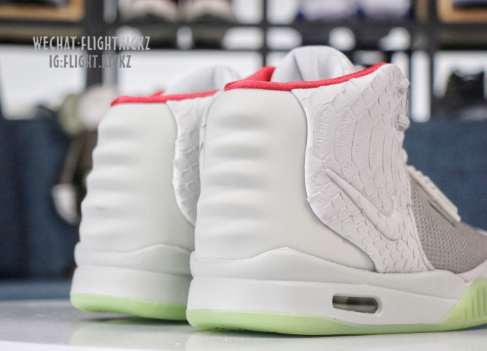 Nike Air Yeezy 2 NRG Wolf Grey/Pure Platinum