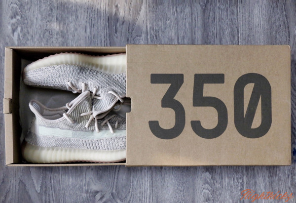 2019 Yeezy 350 V2  Citrin  None Reflective ( A1)