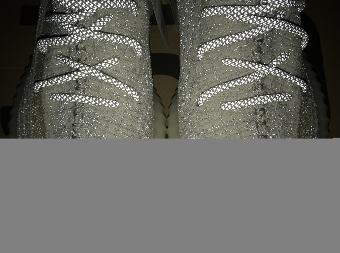 Yeezy Boost 350 V2  Bred (LN5 A2)