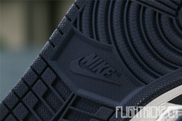 Air Jordan 1 OG Japan  Midnight Navy