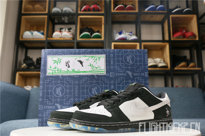Nike SB Dunk Low Staple Panda Pigeon (Special box)