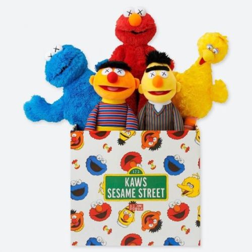 Uniqlo x Kaws X Sesame Street Toy Complete Box (5 Toys)