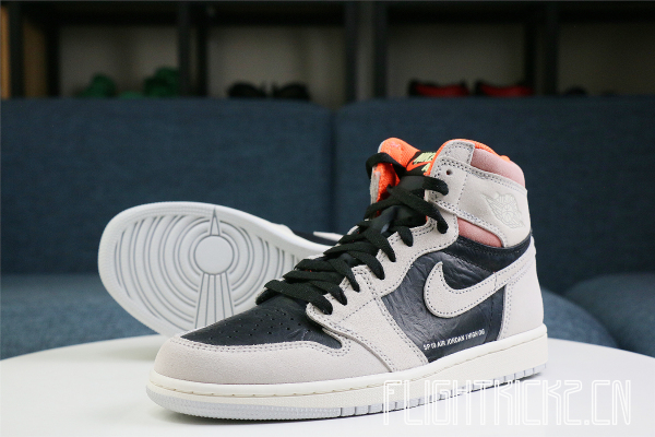 Air Jordan 1 Retro High OG  Grey Crimson  2019